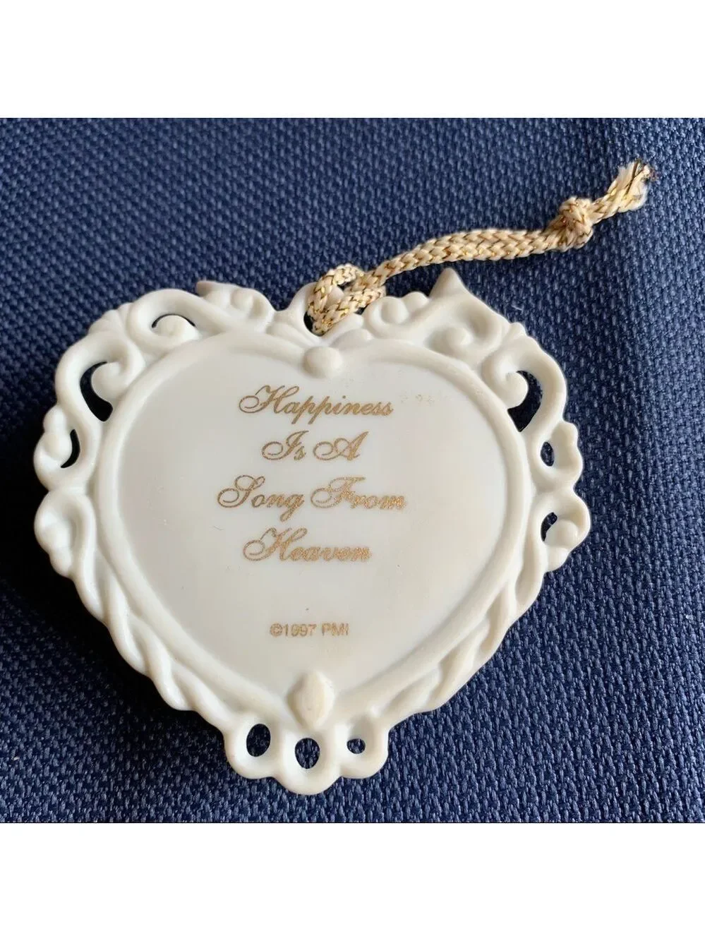 PRECIOUS MOMENTS 3-D vintage angel ornaments set/3